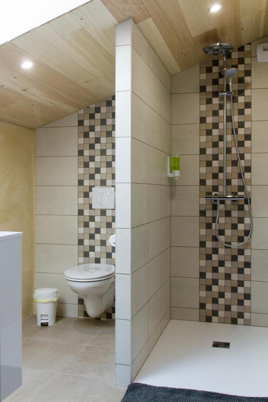 Bazoges-en-Paillers Le Puy Carmin - Chambre D'Hotes Avec Jacuzzi מראה חיצוני תמונה