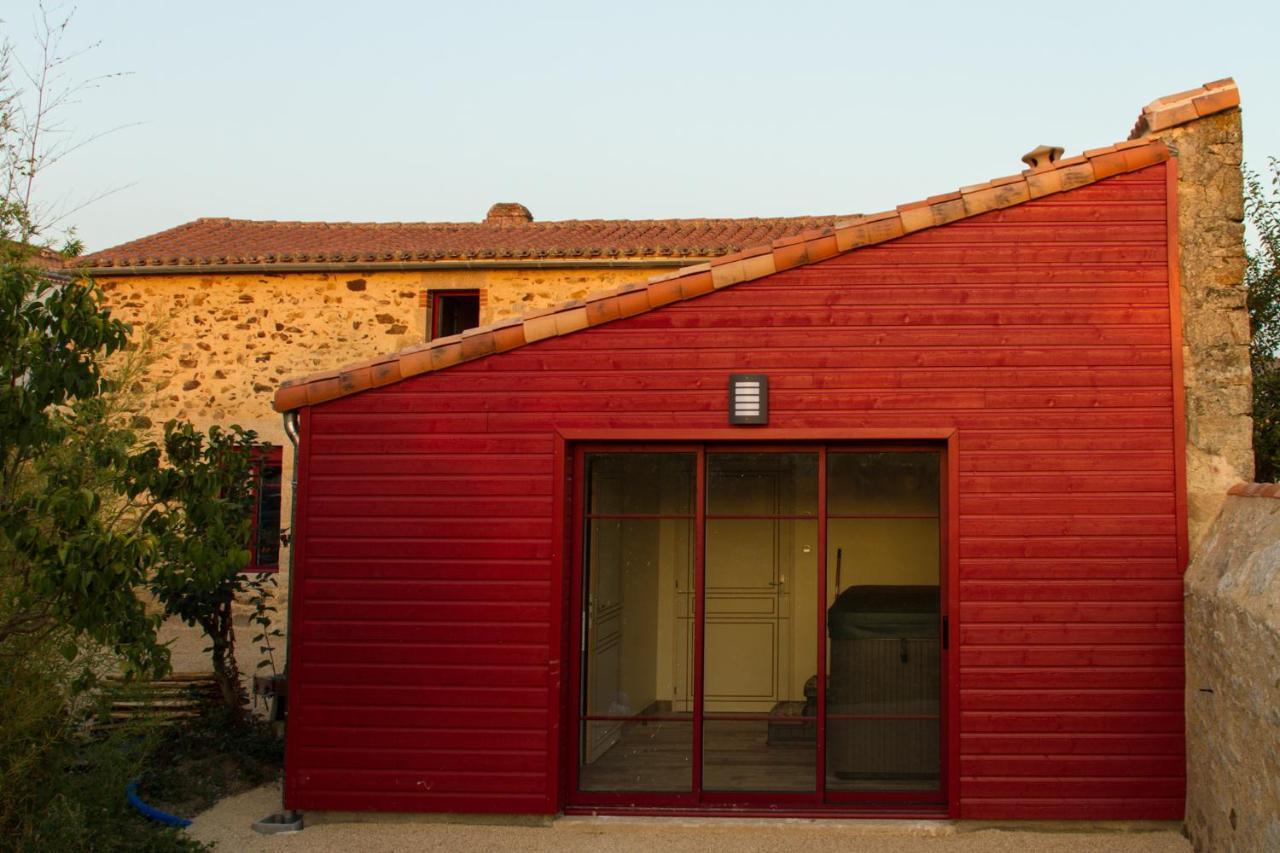 Bazoges-en-Paillers Le Puy Carmin - Chambre D'Hotes Avec Jacuzzi מראה חיצוני תמונה