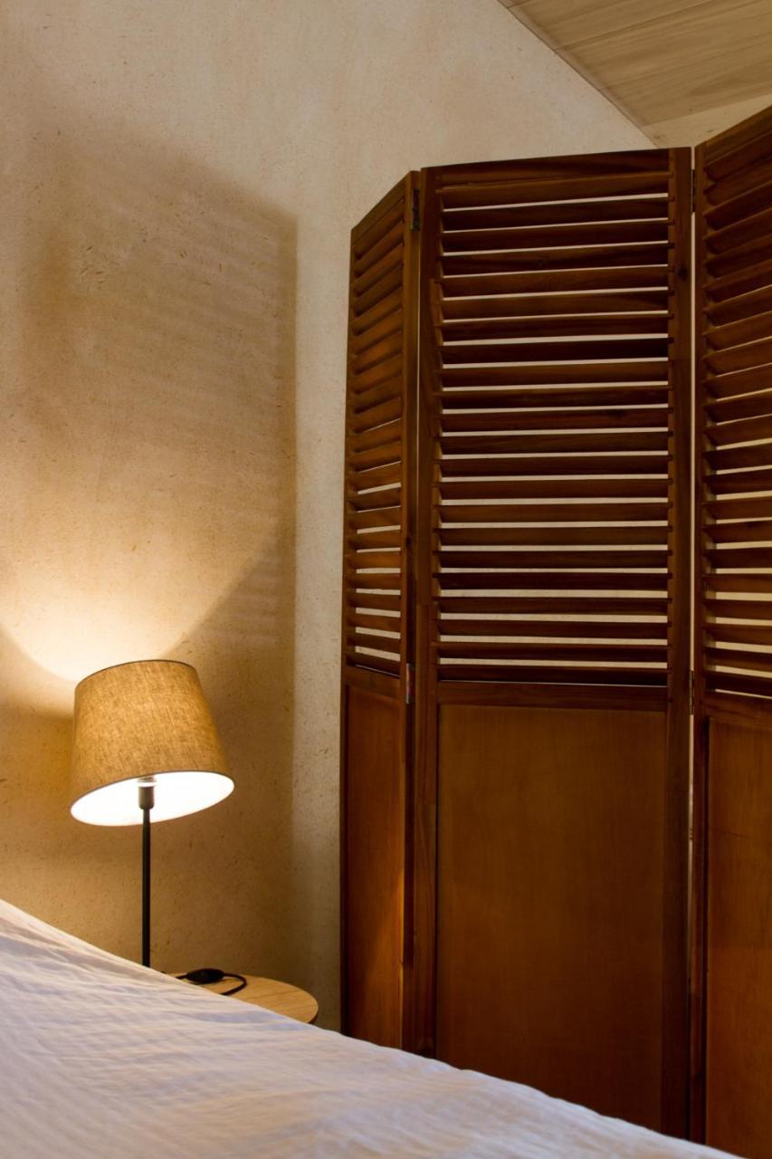 Bazoges-en-Paillers Le Puy Carmin - Chambre D'Hotes Avec Jacuzzi מראה חיצוני תמונה