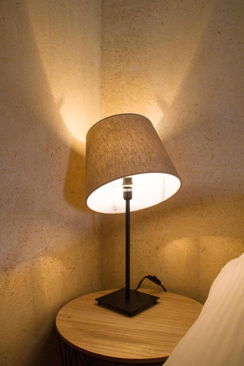 Bazoges-en-Paillers Le Puy Carmin - Chambre D'Hotes Avec Jacuzzi מראה חיצוני תמונה